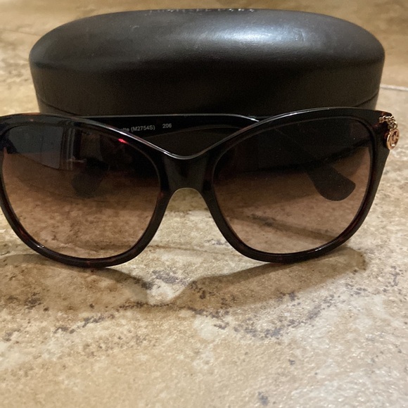 MICHAEL KORS WILMETTE SUNGLASSES - Picture 7 of 13
